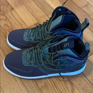 Nike sneakers - Size 12